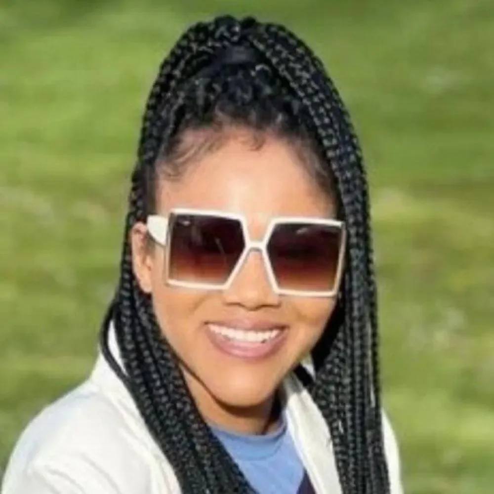 Womens Stylish Oversized sunglasses